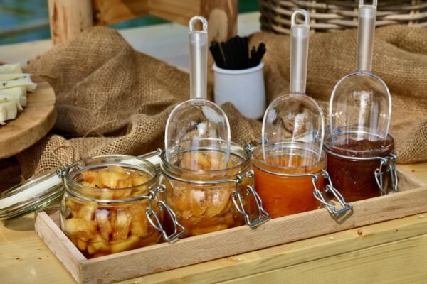 b789eef9-b346-4aba-b008-d9fb81be7b3c